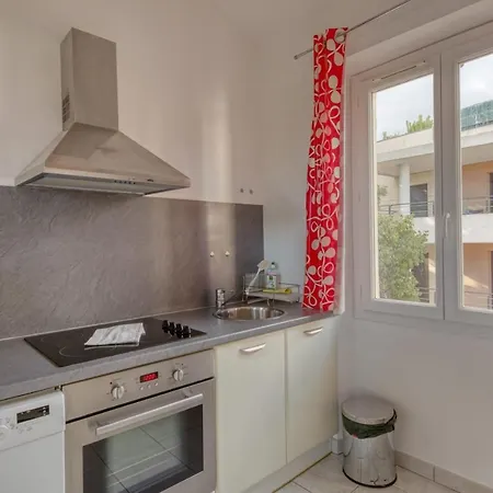 Guestready - Bright Modern Apt With Private Terrace * Cannes